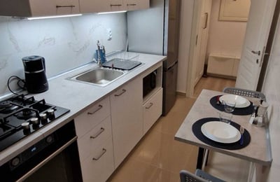Location d’un appartement confortable d’une pièce, Chiajna, Bucarest, Roumanie